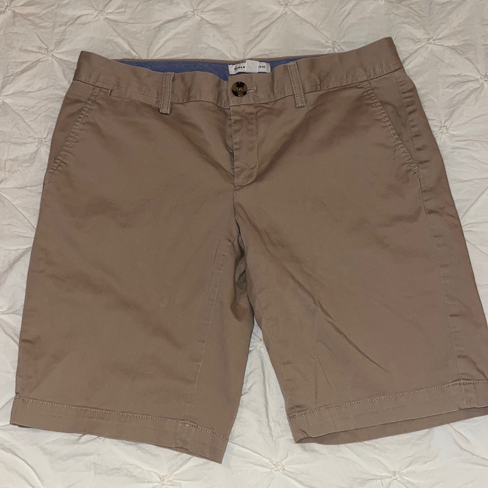 Banana Republic, khaki chino shorts, size 10